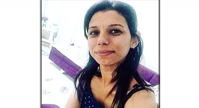 Şermin'in 2 kızına anneanneleri sahip çıktı