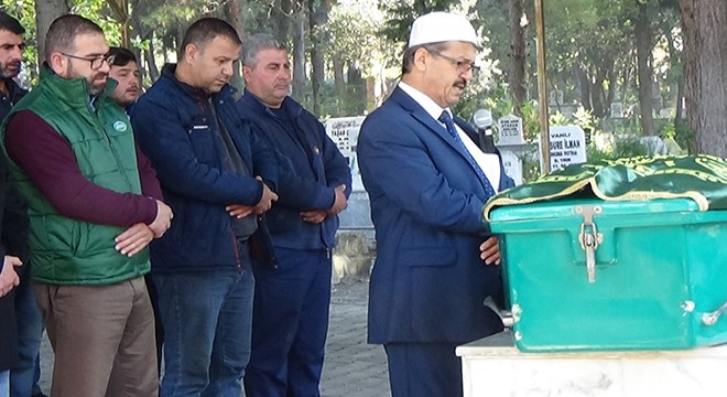 Sevgilisi tarafından öldürülen Leyla, toprağa verildi