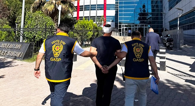 Sevgilisini darbederken araya giren kişiyi bıçaklayan şüpheli yakalandı