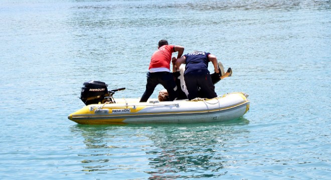 Seyhan Nehri’nde kadın cesedi bulundu