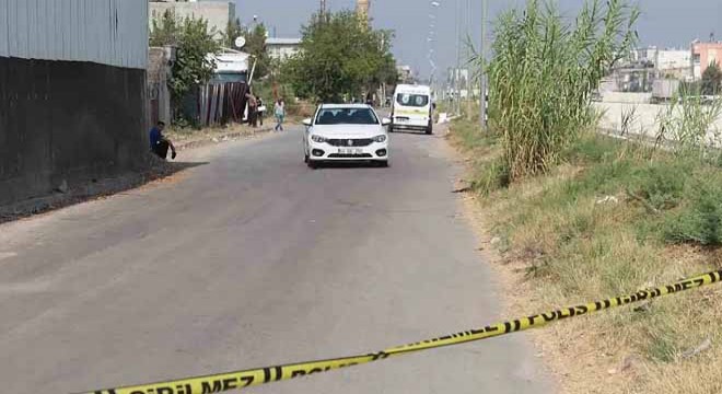 Seyir halindeki araca silahlı saldırı: Yaralı var