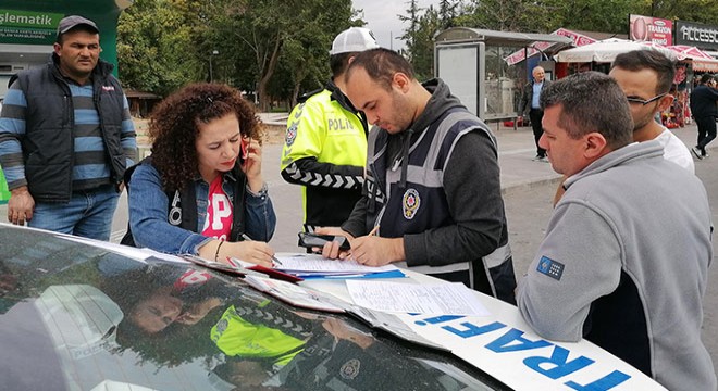 Sigara içen sürücülere ceza uygulandı