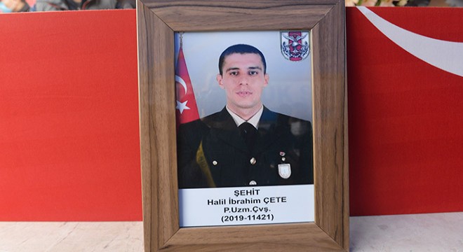 Silah kazası şehidi uzman çavuş, son yolculuğuna uğurlandı