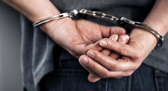 Silah zoruyla senet imzalatıldığı iddiasına 2 tutuklama