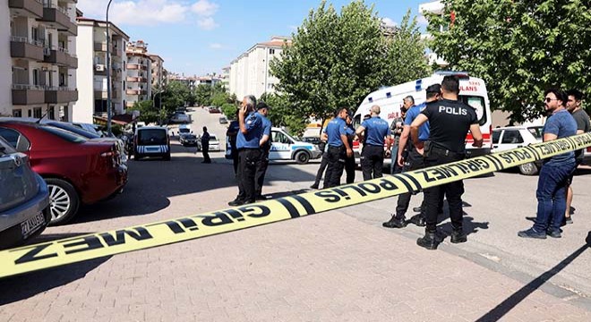 Silahlı kavga: 2 ölü, 1 yaralı