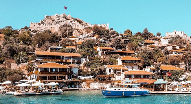 Simena Antik Kenti'nde temizlik