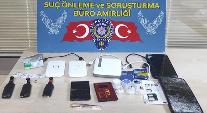 Sınav öncesi kopya düzeneğini test ederken yakalandılar