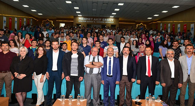 Sınava girecek öğrencilere seminer