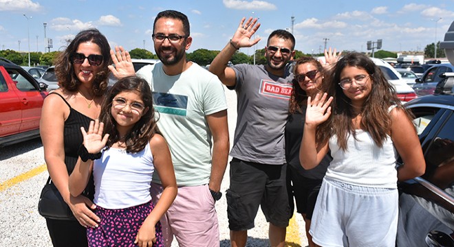 Sınır kapılarından 1 milyon 872 bin gurbetçi geldi