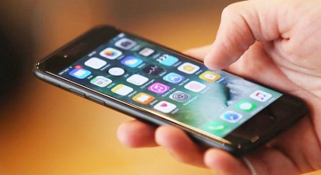 Sınırda 4 bin 290 kaçak cep telefonu ele geçirildi