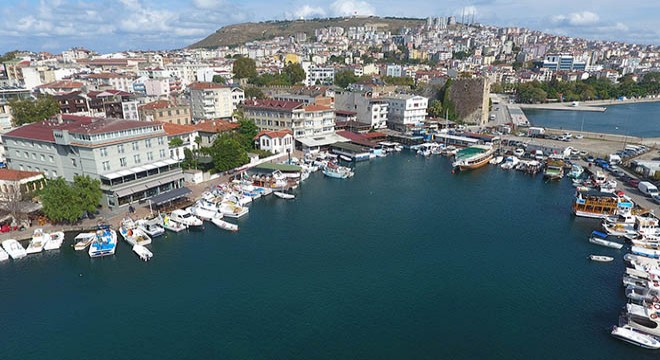 Sinop'ta yaşlı kadın, 200 kişiye virüs bulaştırmış