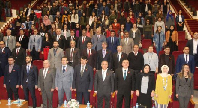 Şırnak'ta kadın etkinliğinde erkekler konuştu