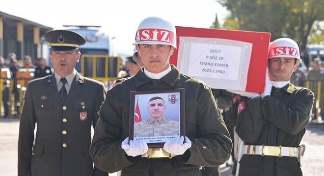 Şırnak'ta şehitler için askeri tören