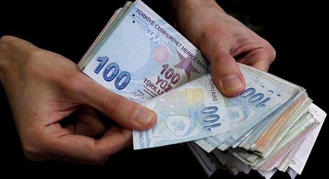 Şişli'de içinde 30 bin lira bulunan çantayı çaldı