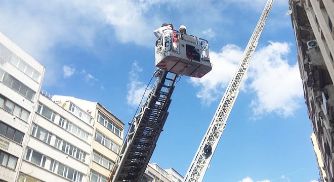 Şişli de iş merkezinde yangın