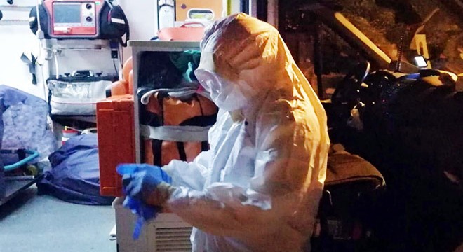 Sokağa çıkan Covid-19 hastasını ailesi ihbar etti