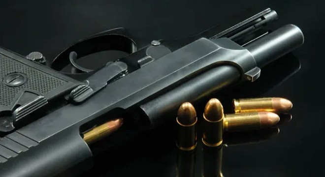 Sokak ortasında silahlı kavga: 1 yaralı