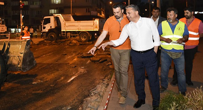 Sokullu Caddesi'nde gece mesaisi