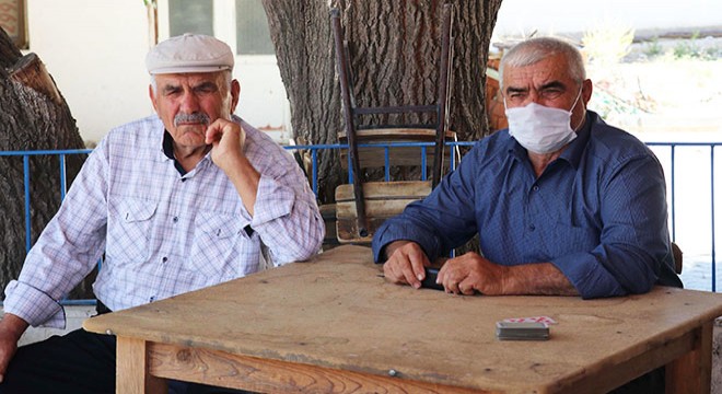 Sorun yaşadıkları iddiasıyla imamın değiştirilmesini istiyorlar