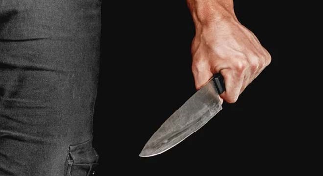 Sosyal medyada çıkan tartışma bıçaklı kavgayla sonuçlandı