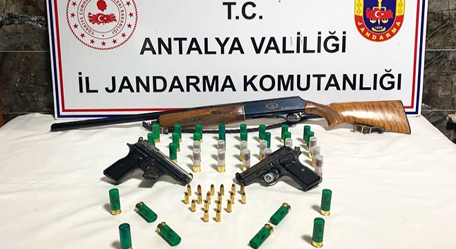 Sosyal medyadan silah satışına jandarma baskını