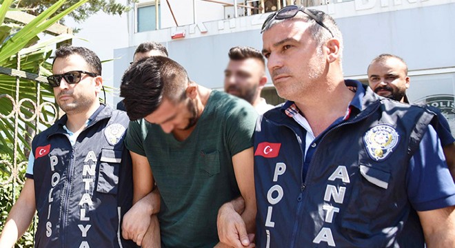 Soygun şüphelilerine 'arkandayız' desteği