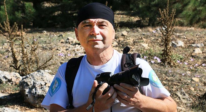 Spil Dağı'nda çektiği fotoğraflar tanıtım kitabında kullanılacak