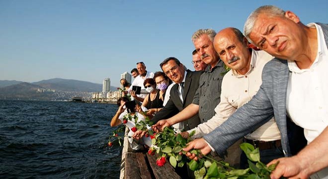 Srebrenitsa Katliamı Konak'ta anıldı