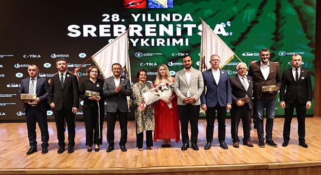Srebrenitsa Katliamı’nda hayatını kaybedenler anıldı