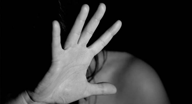 Stajyerlere düşük not tehdidiyle cinsel istismara 26 yıl hapis