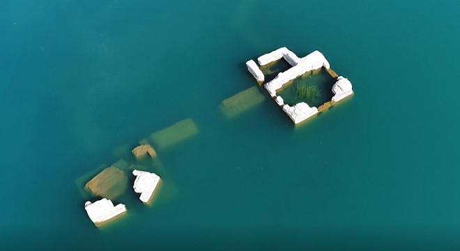 Su seviyesi düştü, 'Batık şehir' ortaya çıktı