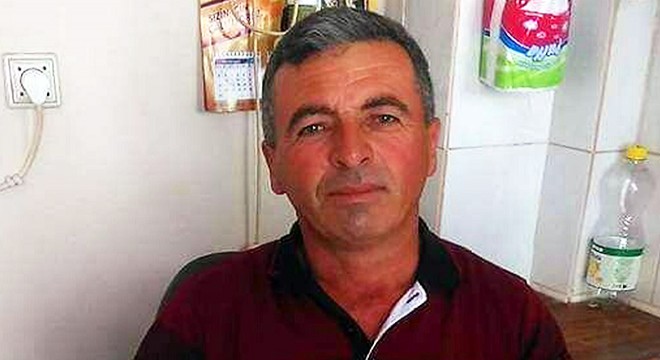 Sulama kanalına düşen otomobilinde hayatını kaybetti