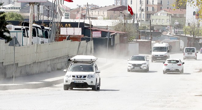Sultangazi'de toz isyanı: Maskesiz çıkamıyoruz