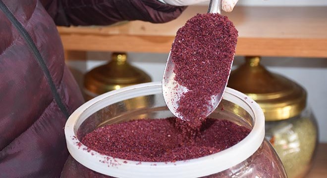 Sumak satışları arttı, uzmanlar vatandaşı uyardı
