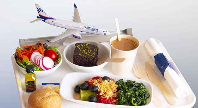 SunExpress, uluslararası uçuşlarında plastik ürünleri kaldırdı