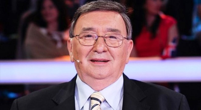 Sunucu Bülend Özveren son yolculuğuna uğurlandı