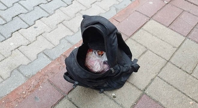 Şüpheli çantadan çöp çıktı