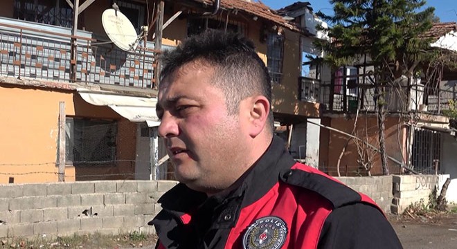 Şüpheli, polisin yüzünü tırnakladı