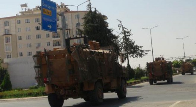 Suriye'ye askeri araç sevkiyatı