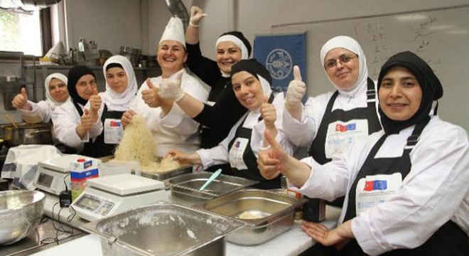 Suriyeli kadınlar, Türk mutfağını öğrenerek meslek sahibi olacak