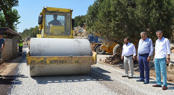 Susuzşahap yolu asfaltlanıyor