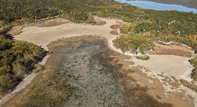 Kovada Gölü nün  milli park  özelliği tehlikede