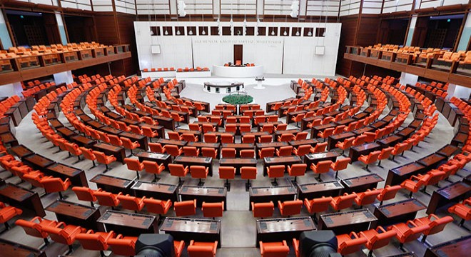 TBMM'de 'kısa çalışma' dönemi önerisi
