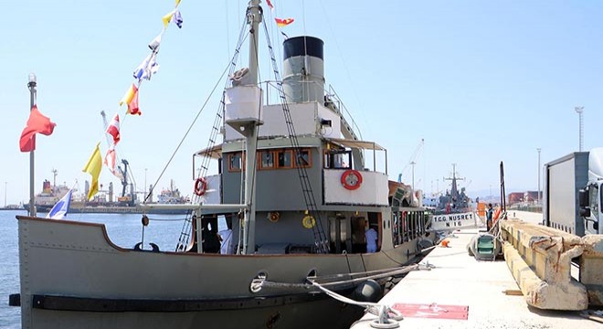 TCG Nusret Müze Gemisi ziyarete açıldı