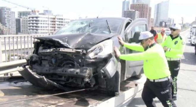 TEM Seyrantepe'de zincirleme trafik kazası