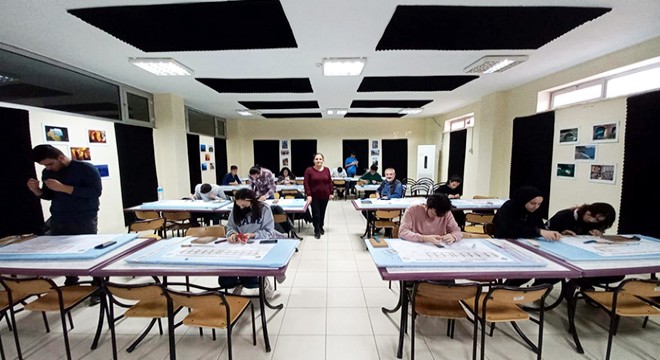 THK, model uçak eğitimine devam ediyor