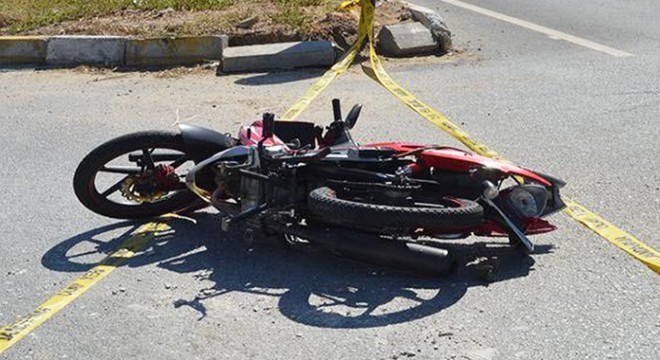 TIR'ın çarptığı motosikletin sürücüsü öldü