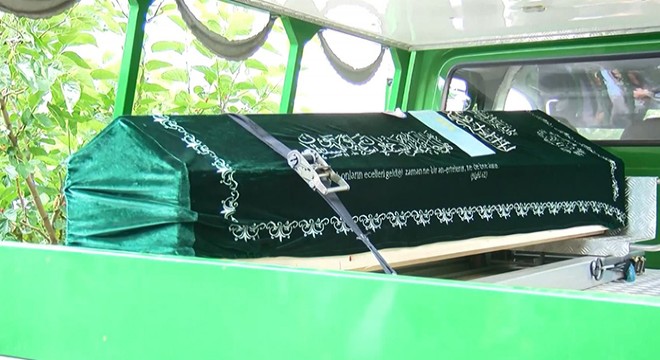 TRT sanatçısı Yıldız Ayhan, toprağa verildi