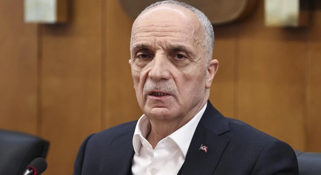 TÜRK-İŞ Genel Başkanı: Bu asgari ücret ile bir hafta geçinilmez
