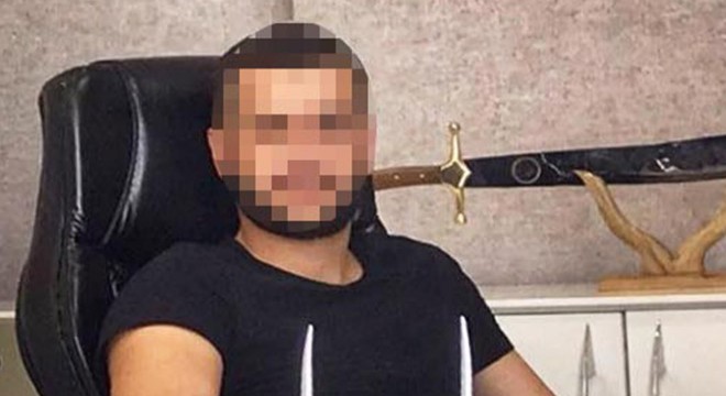 Tabancalı saldırgana yaralı halde sopayla direndi
